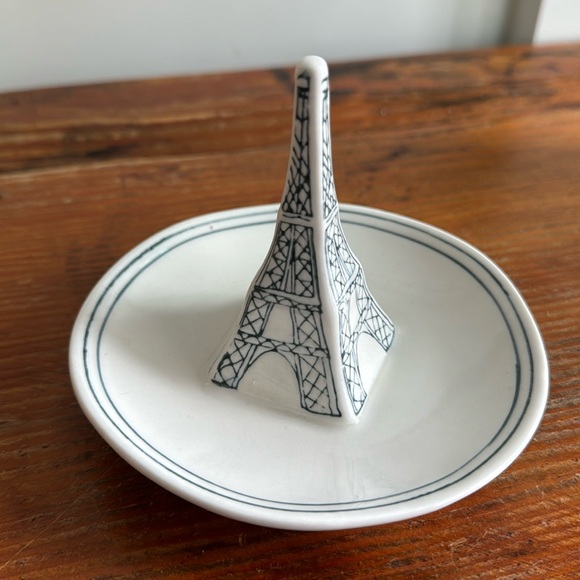 Anthropologie Other - Anthropologie Molly Hatch Eiffel Tower Ring & jewelry trinket Dish holder